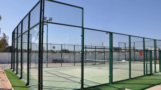 From Planning to Play: How to Choose the Best Padel Court Contractors