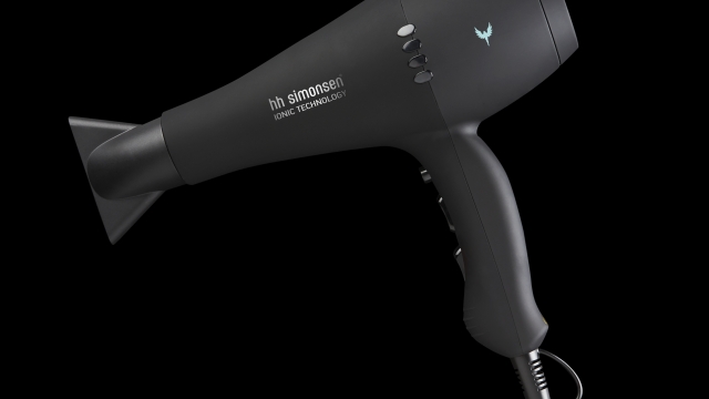 The Ultimate Guide to the Perfect Blowout: Unleash the Power of a Premium Hair Dryer!