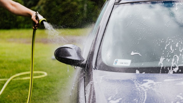 Water Usage Car Washes vs. Home Washing Understanding environmental